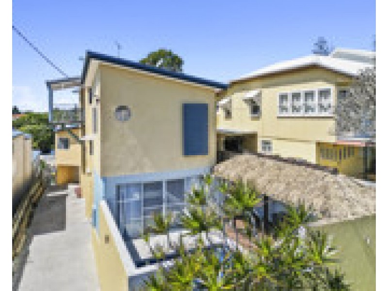 1/80 Mclean Street, Coolangatta QLD 4225