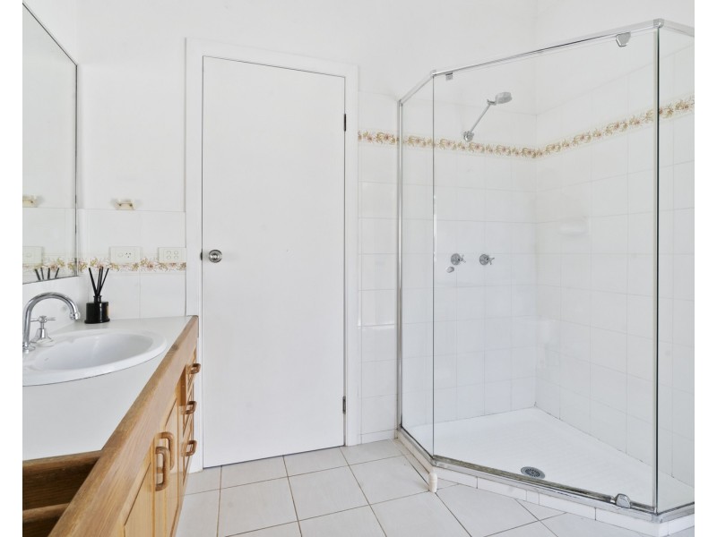 26 Warringa Drive, Bilambil Heights NSW 2486