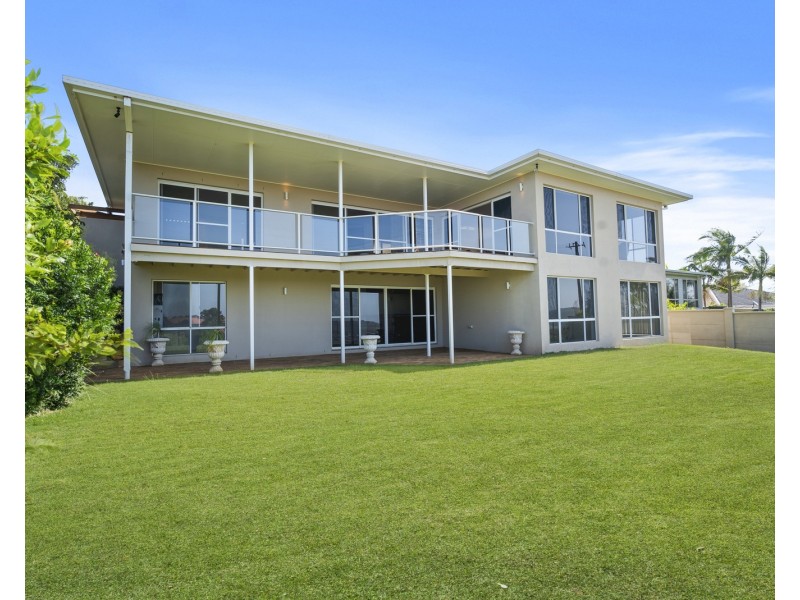 26 Warringa Drive, Bilambil Heights NSW 2486