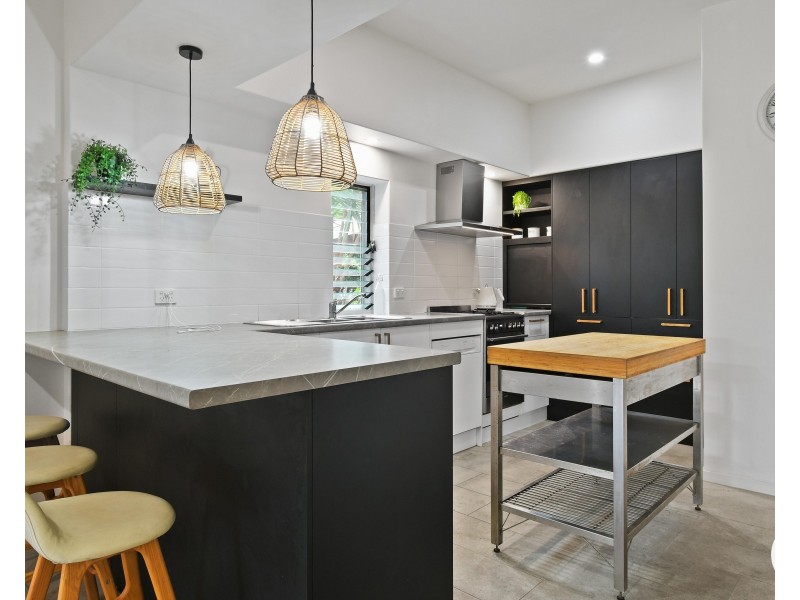 156 Kennedy Drive, Tweed Heads West NSW 2485