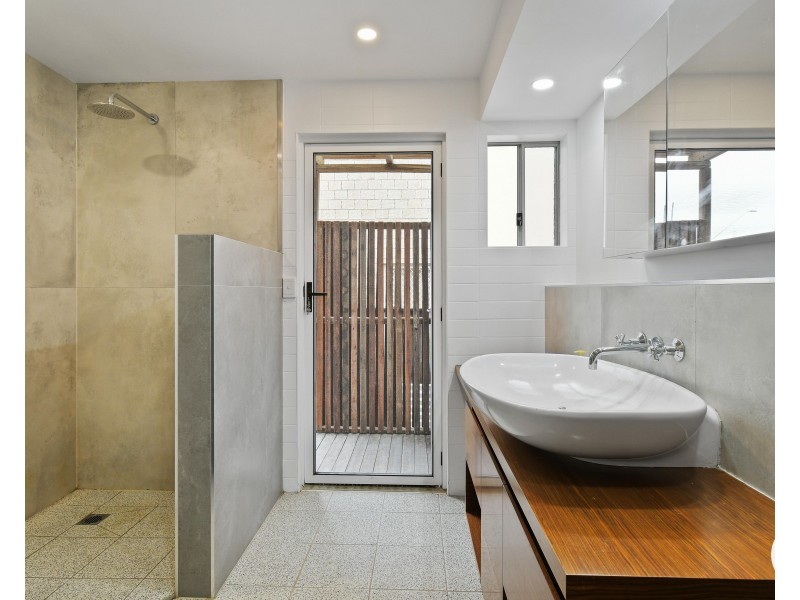 156 Kennedy Drive, Tweed Heads West NSW 2485