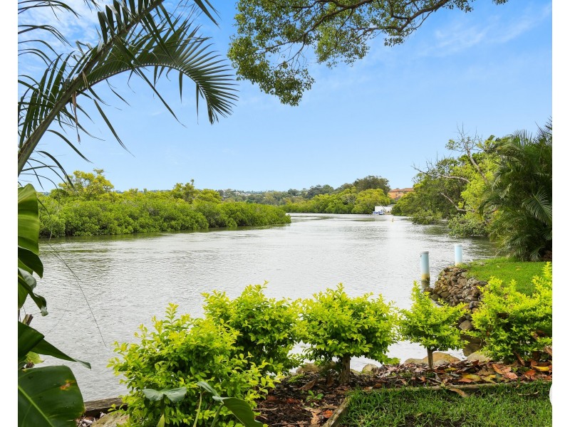 156 Kennedy Drive, Tweed Heads West NSW 2485