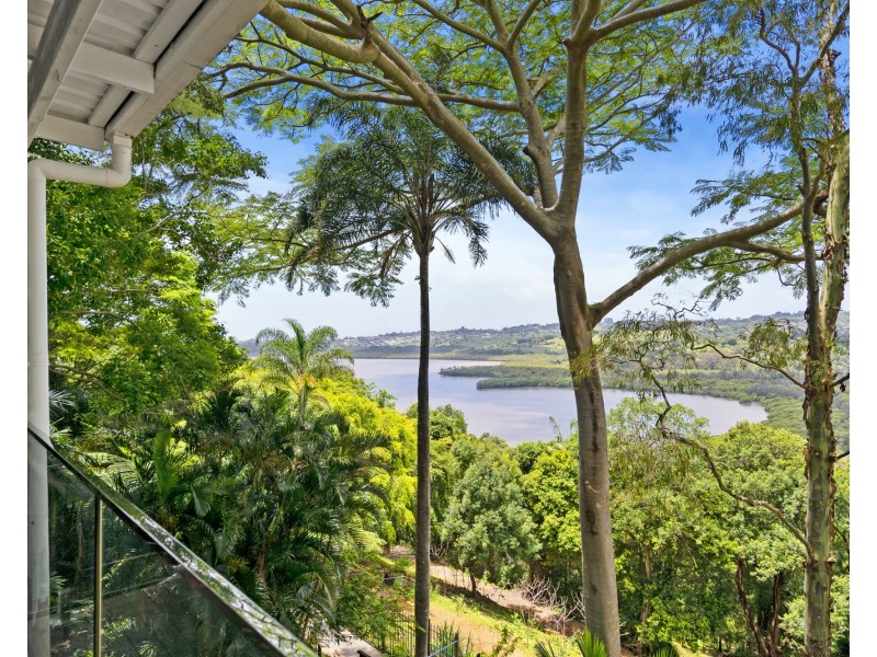 23 Broadwater Esplanade, Bilambil Heights NSW 2486