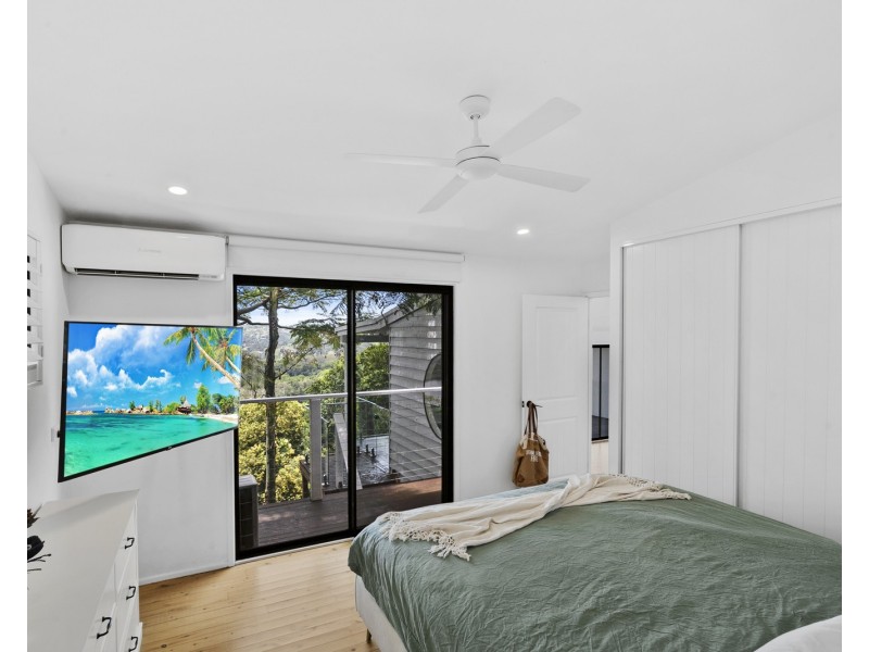 23 Broadwater Esplanade, Bilambil Heights NSW 2486