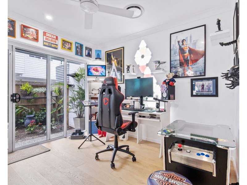 4/9 Appel Street, Coolangatta QLD 4225