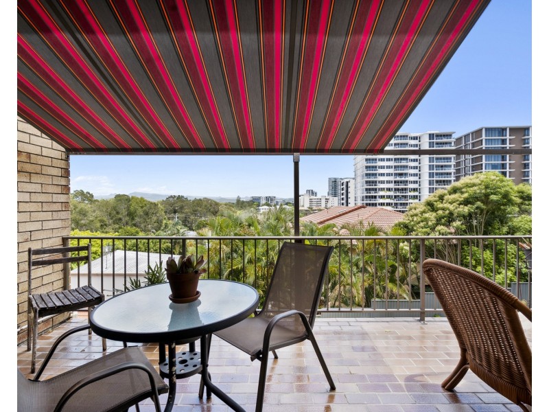 4/17 Rutledge Street, Coolangatta QLD 4225