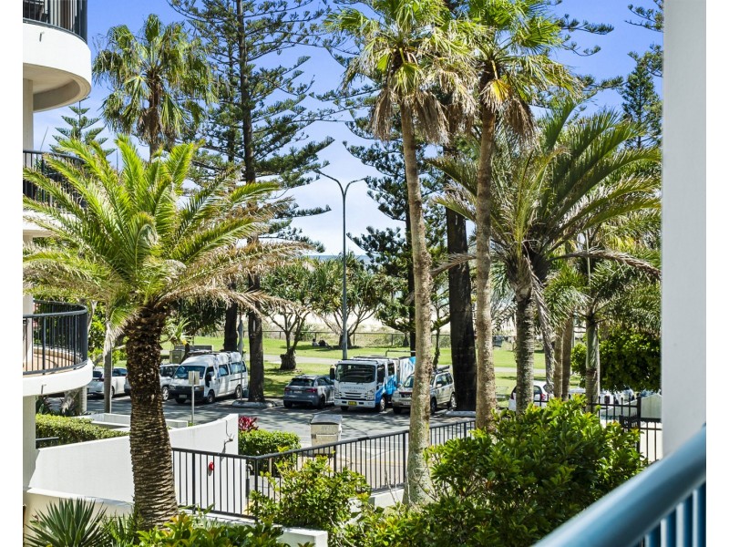 208/99 Griffith Street, Coolangatta QLD 4225
