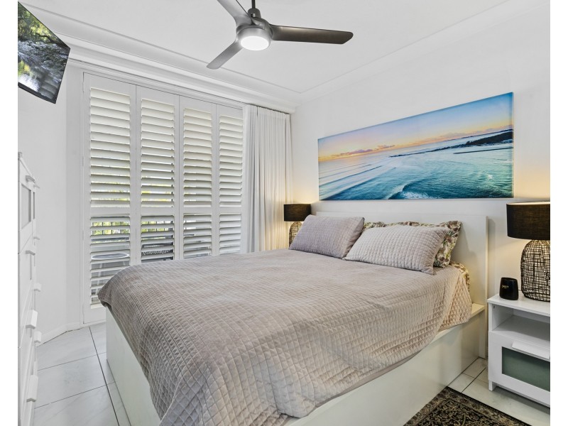 208/99 Griffith Street, Coolangatta QLD 4225