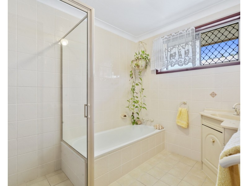 120 Sunset Boulevard, Tweed Heads West NSW 2485