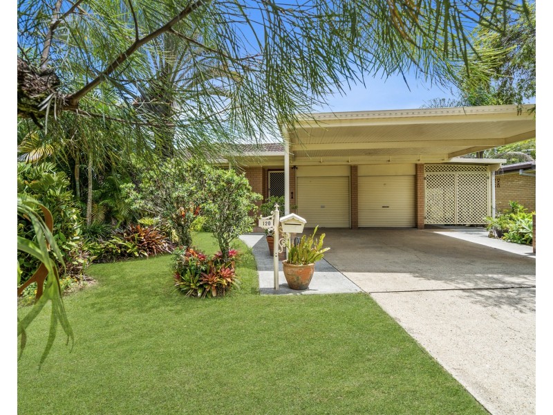 120 Sunset Boulevard, Tweed Heads West NSW 2485