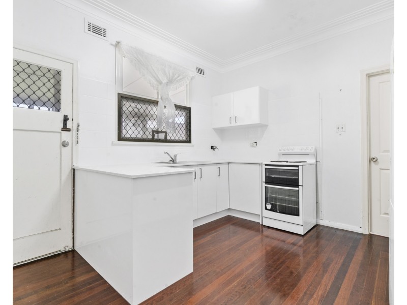 4 Dry Dock Road, Tweed Heads South NSW 2486