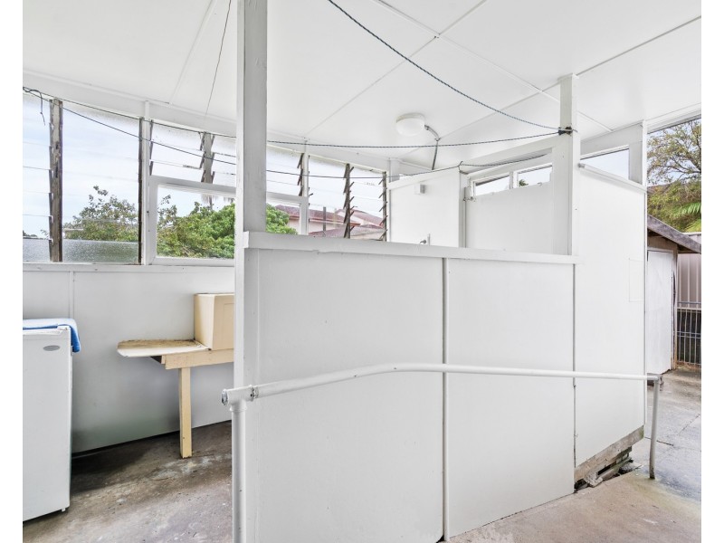 4 Dry Dock Road, Tweed Heads South NSW 2486