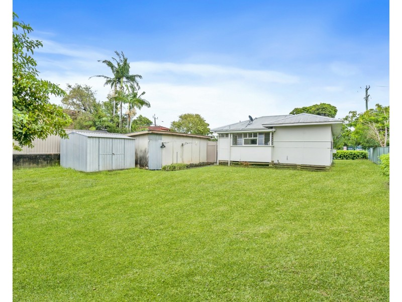 4 Dry Dock Road, Tweed Heads South NSW 2486