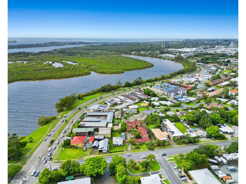 4 Dry Dock Road, Tweed Heads South NSW 2486