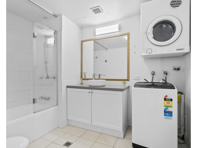 118/99 Griffith Street, Coolangatta QLD 4225