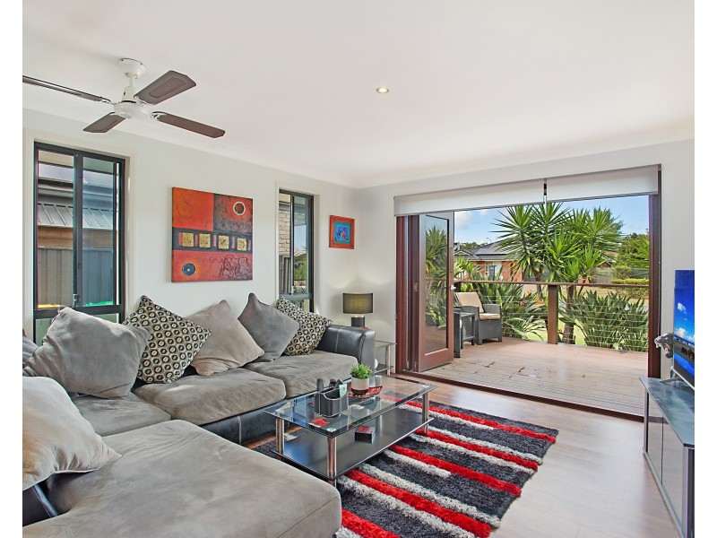 8 Traminer Court, Tweed Heads South NSW 2486