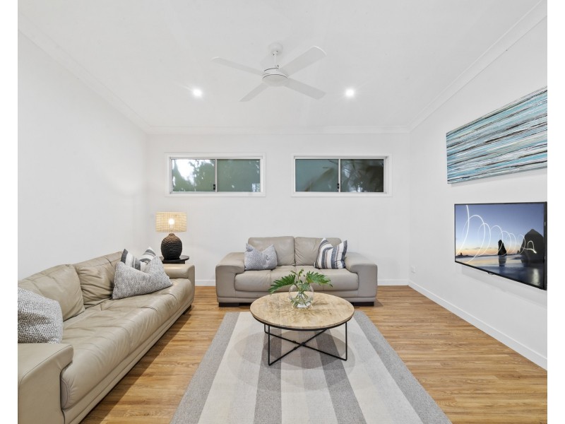 2/11 Murraba Crescent, Tweed Heads NSW 2485