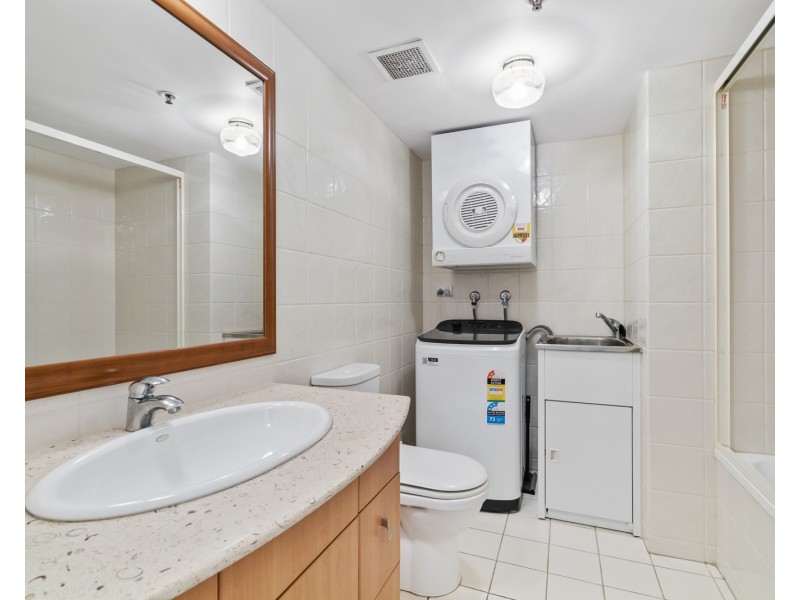 506/88 Marine Parade, Coolangatta QLD 4225