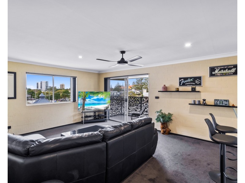 10/18 Garrick Street, Coolangatta QLD 4225