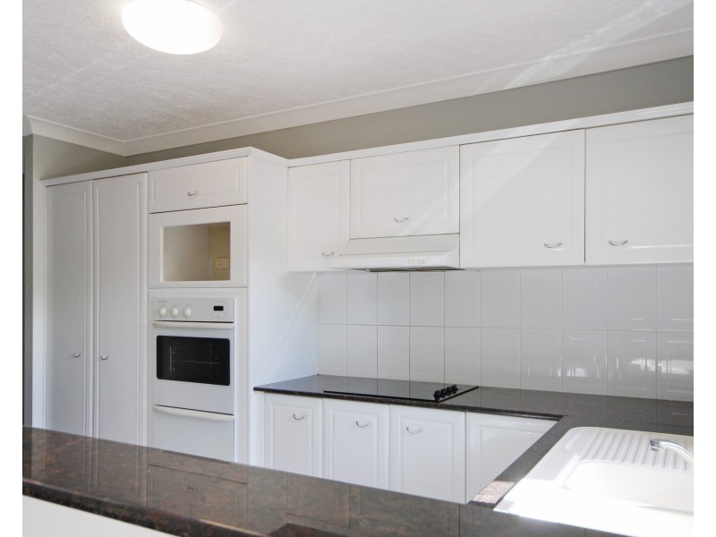 313/2 Graham Street, Bilinga QLD 4225