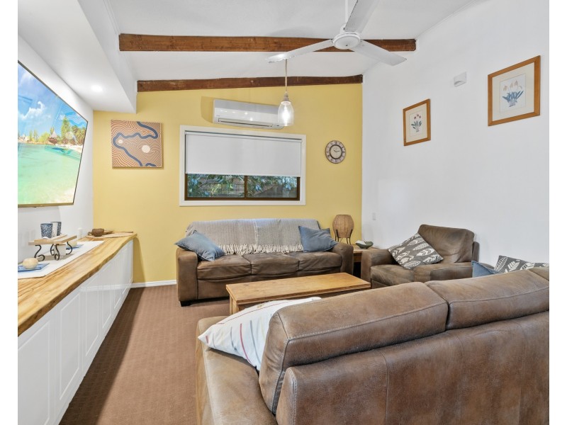 34 Lakeview Parade, Tweed Heads South NSW 2486