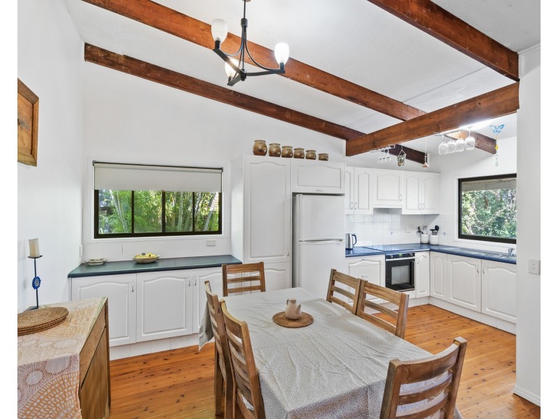 34 Lakeview Parade, Tweed Heads South NSW 2486