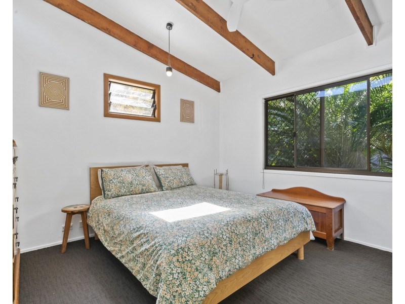 34 Lakeview Parade, Tweed Heads South NSW 2486