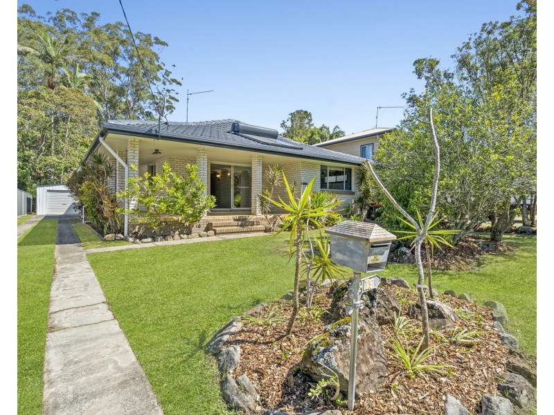 19 Acacia Street, Tweed Heads South NSW 2486