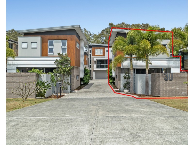 2/30 Coolangatta Road, Coolangatta QLD 4225