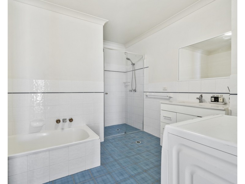 8/42-44 Dry Dock Rd, Tweed Heads South NSW 2486