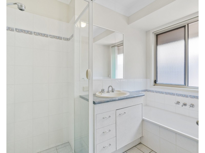 1/6 Merlot Court, Tweed Heads South NSW 2486