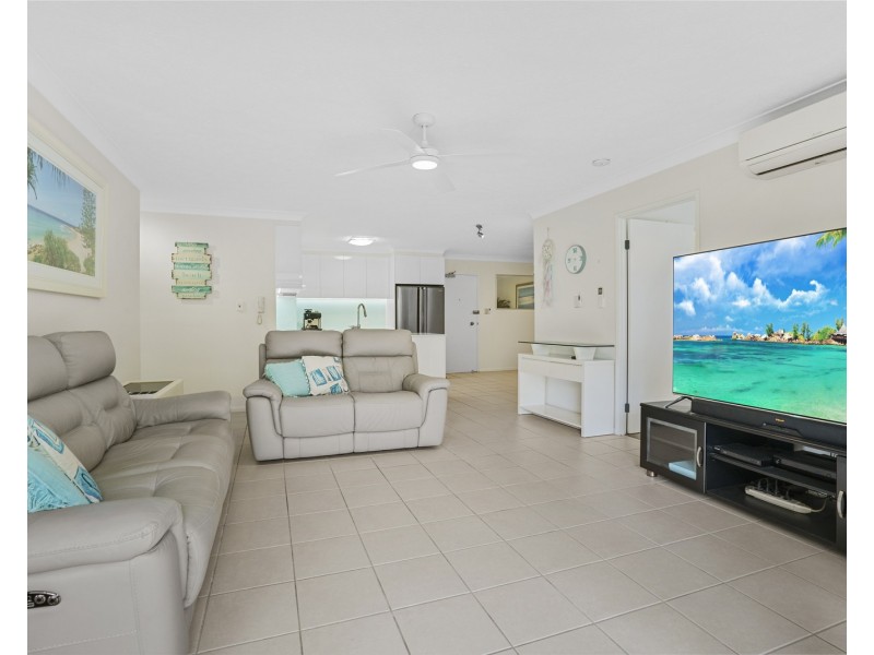 7/66 Mclean Street, Coolangatta QLD 4225