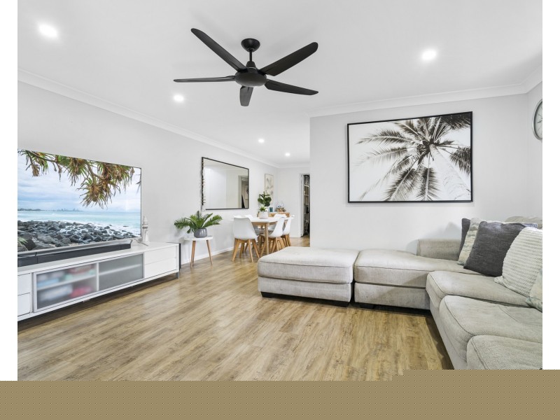 1/23 Blue Waters Crescent, Tweed Heads West NSW 2485