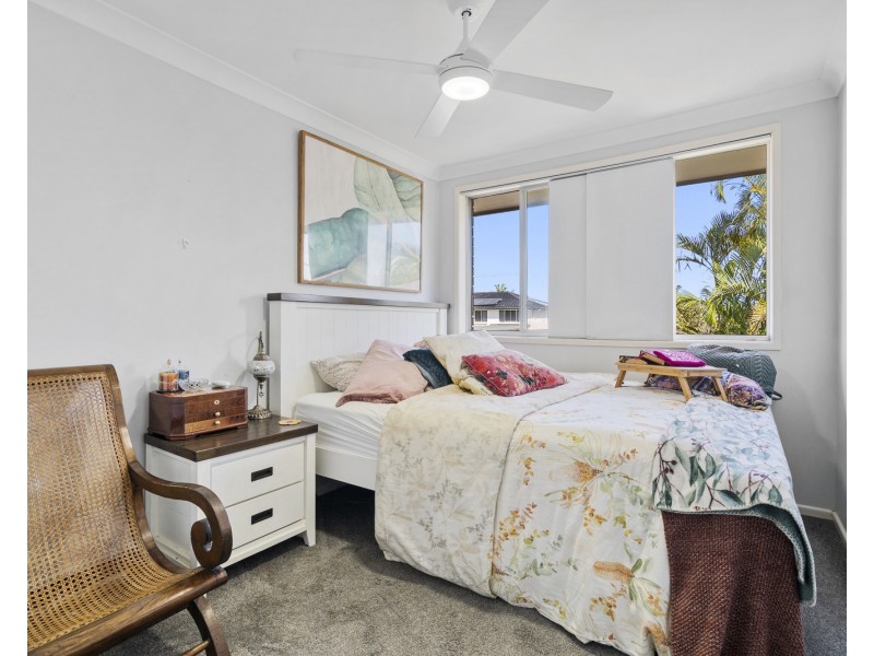 1/23 Blue Waters Crescent, Tweed Heads West NSW 2485