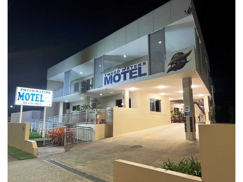 13 Minjungbal Drive, Tweed Heads South NSW 2486