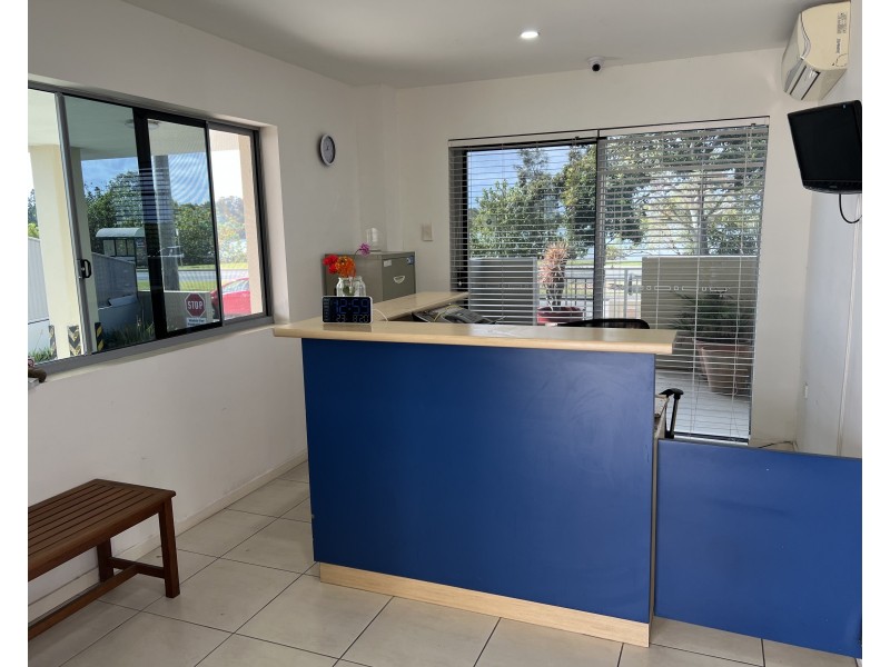 13 Minjungbal Drive, Tweed Heads South NSW 2486