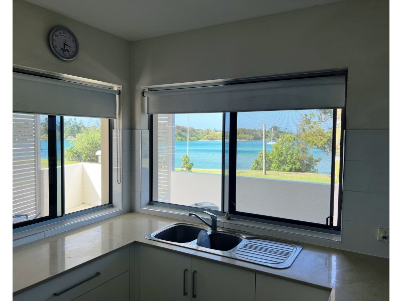 13 Minjungbal Drive, Tweed Heads South NSW 2486