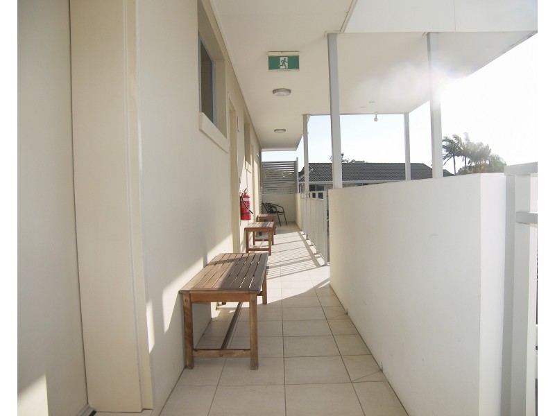 13 Minjungbal Drive, Tweed Heads South NSW 2486