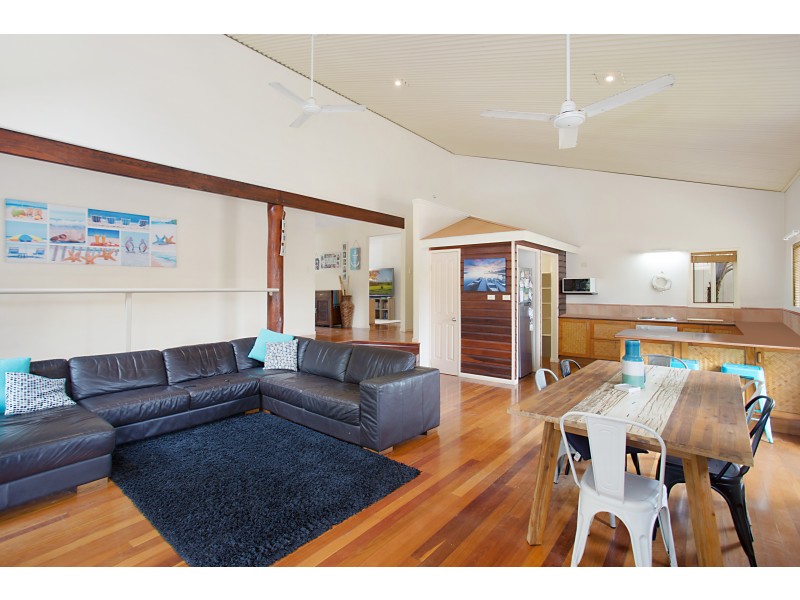 5 Flintwood Street, Pottsville NSW 2489