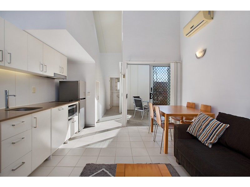 17/603-615 Casuarina Way, Casuarina NSW 2487