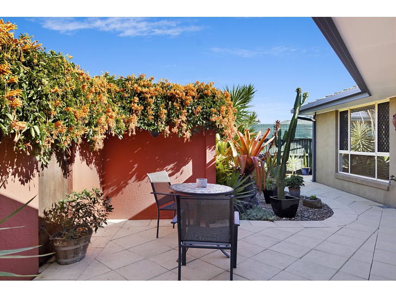 2/4 Sandbank Place, Kingscliff NSW 2487