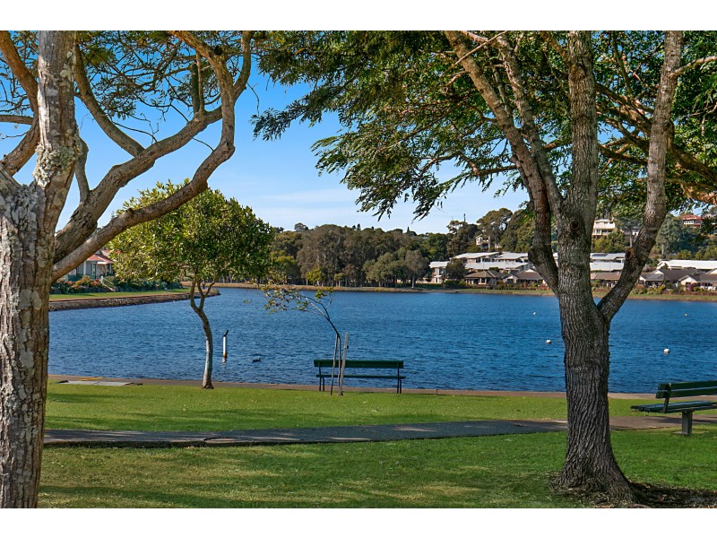 13 Narara Crescent, Banora Point NSW 2486