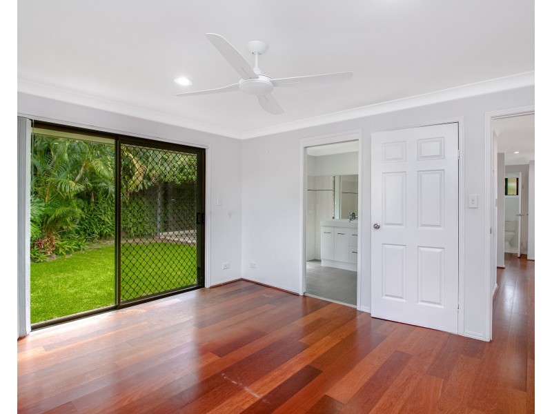 17 Lakeview Parade, Tweed Heads South NSW 2486