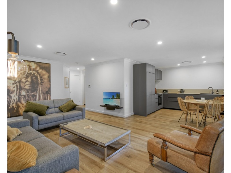 2/284 Marine Parade, Kingscliff NSW 2487