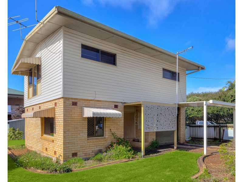 8 Crescent Street, Cudgen NSW 2487