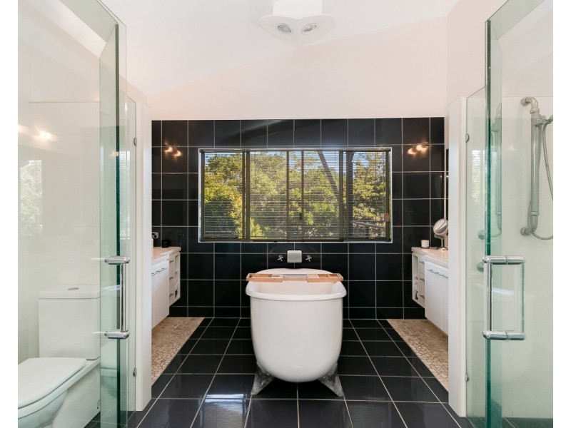 550 Casuarina Way, Casuarina NSW 2487