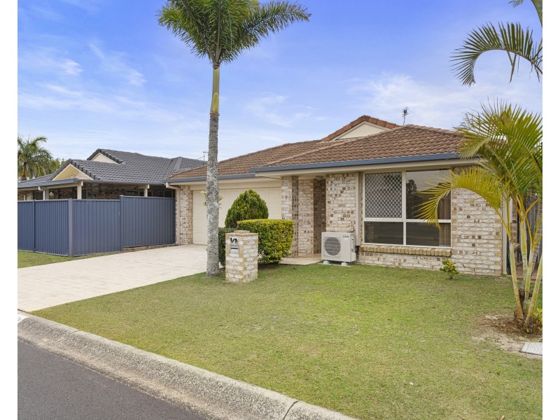 1/2 Shore Place, Kingscliff NSW 2487