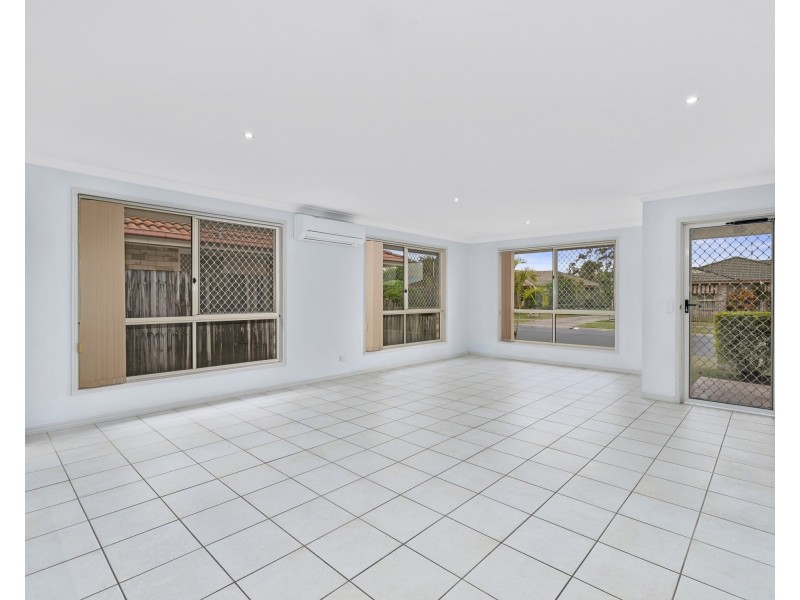 1/2 Shore Place, Kingscliff NSW 2487