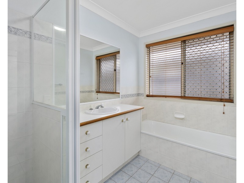 1/2 Shore Place, Kingscliff NSW 2487