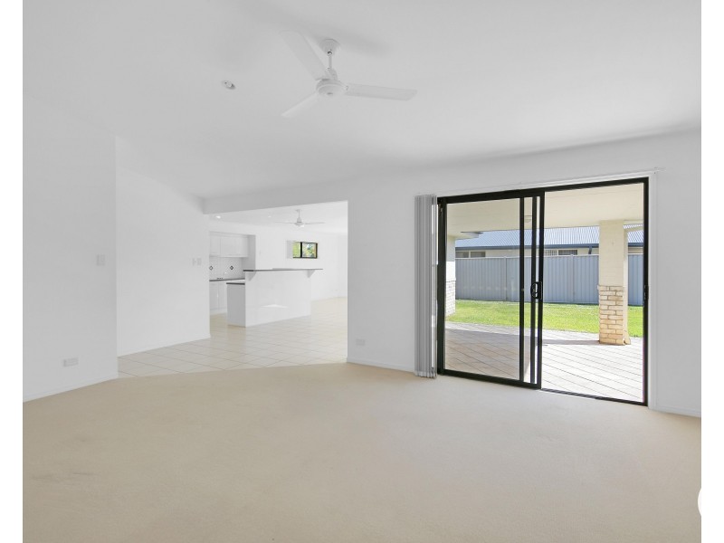 13 Suffolk Parade, Pottsville NSW 2489